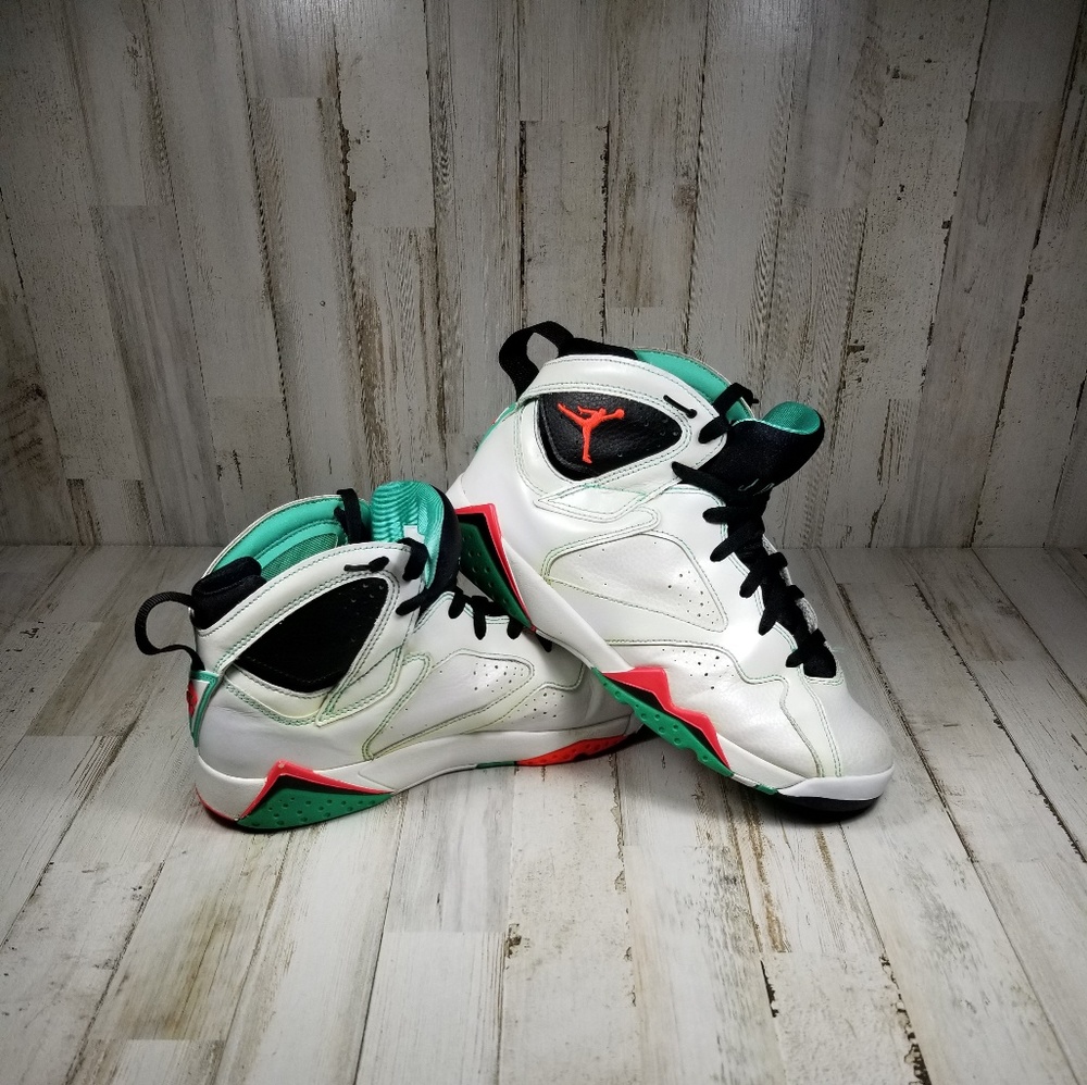 Air Jordan 7 GS 'Verde' white size 8.5 Y
